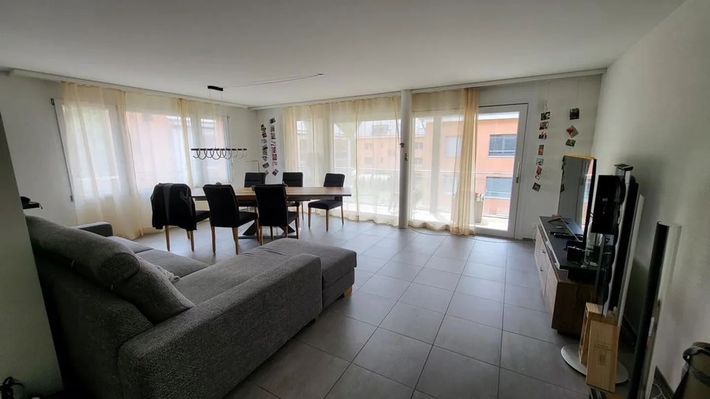 Beautiful 3.5-room apartment in Turbenthal - Photo 10 of 11