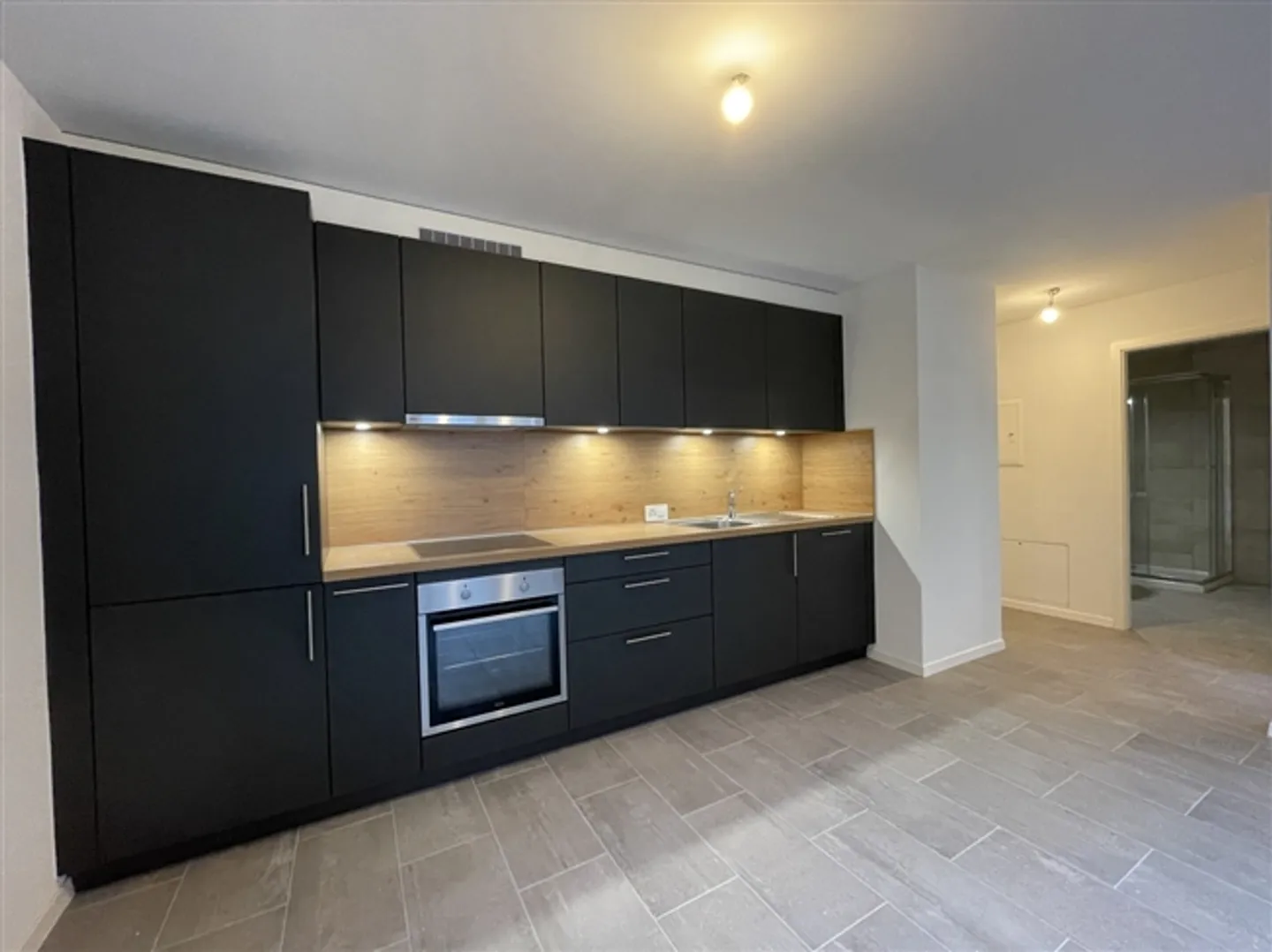 Great 3.0-room apartment for rent - Photo 3 of 6