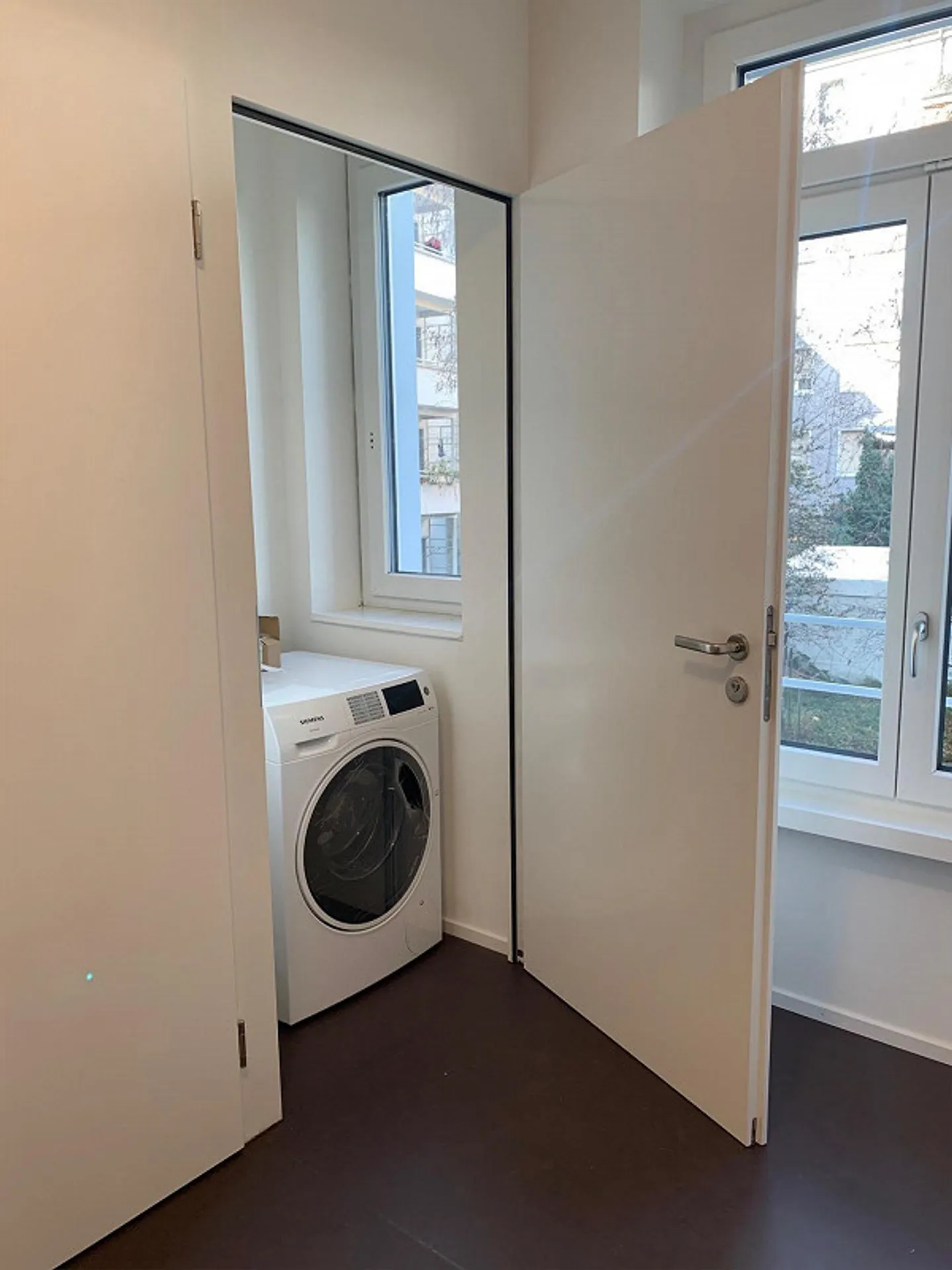 Charming 2-room apartment in renovated old building - Photo 6 of 7