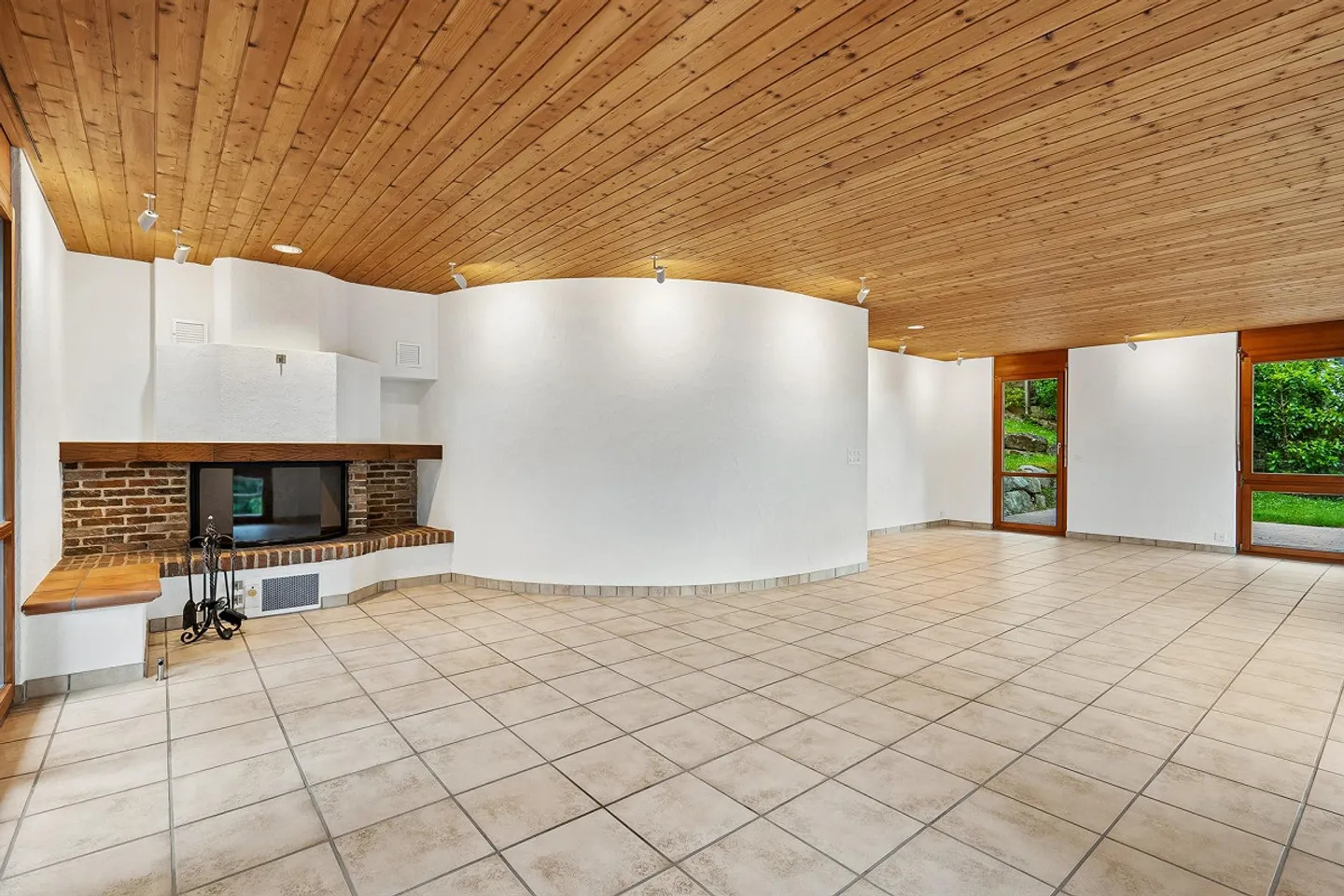 Plaisir de vivre dans un emplacement calme et élevé ! - Photo 3 sur 12