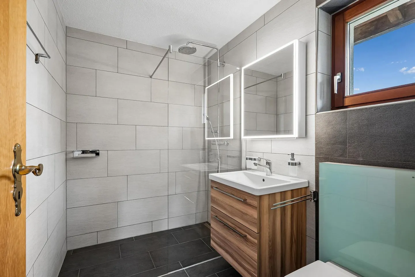 Plaisir de vivre dans un emplacement calme et élevé ! - Photo 6 sur 12
