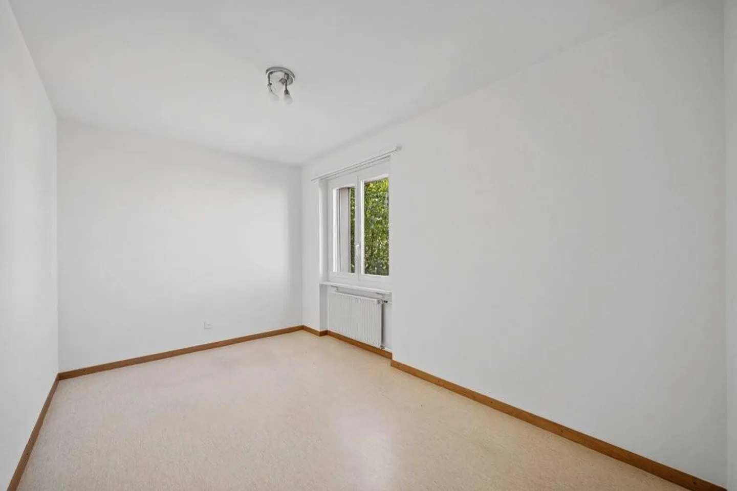 Centrale eppure nel verde, affittiamo un appartamento di 3 stanze - Foto 5 di 7