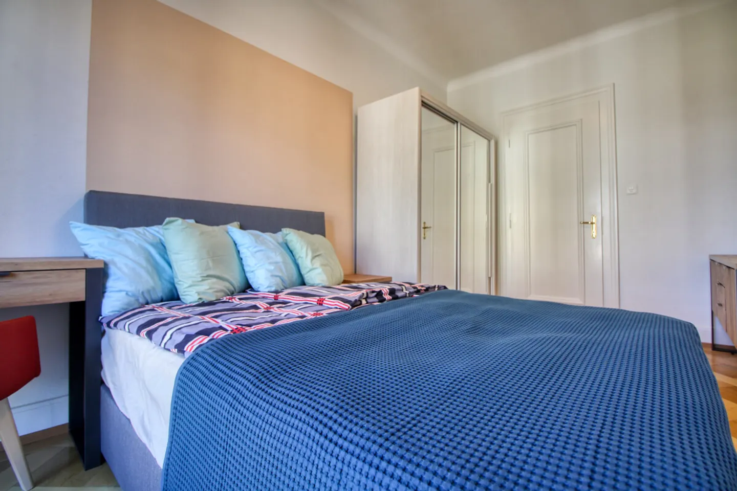 Zimmer 1 Stück - Foto 6 von 27