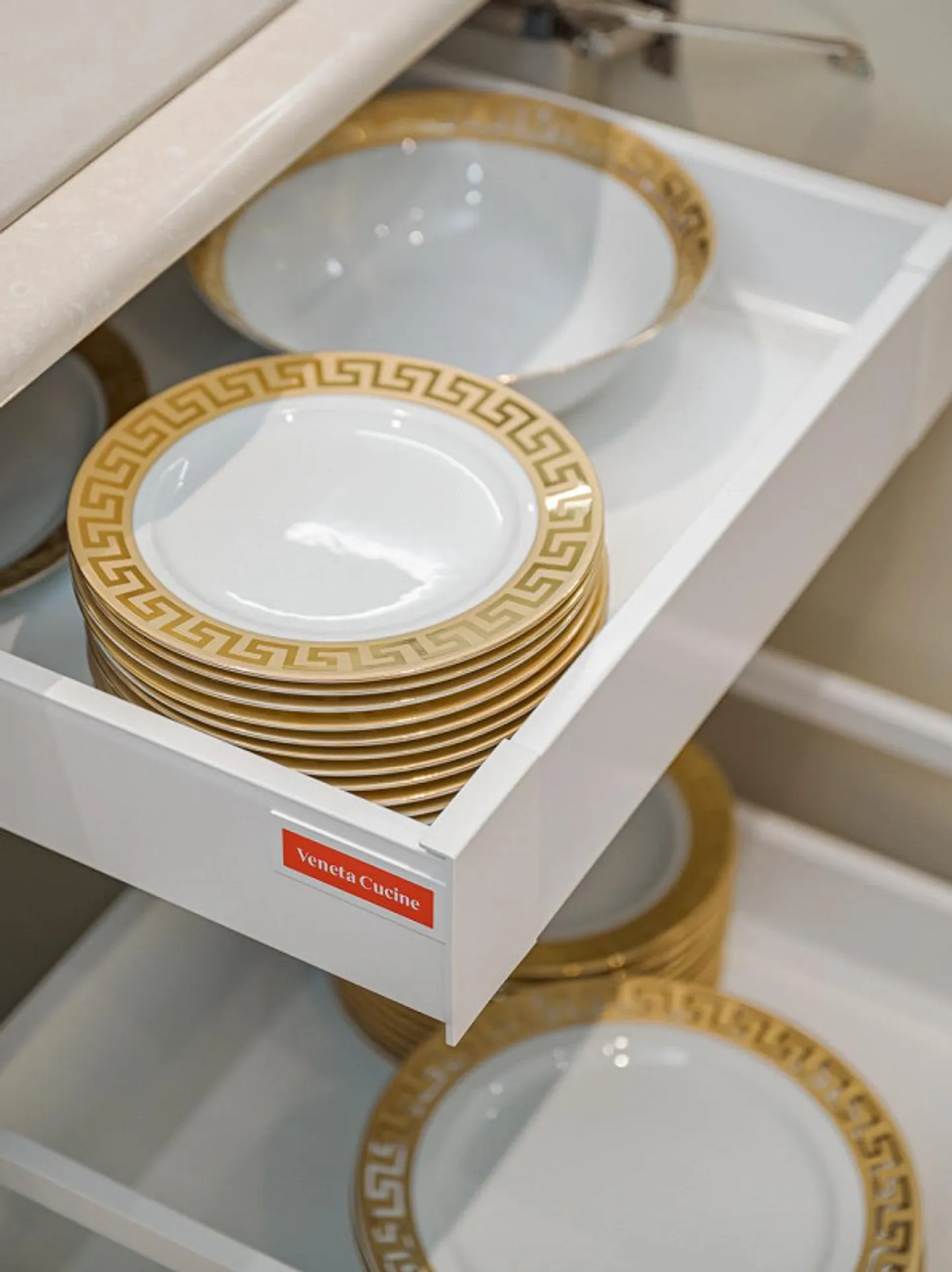 Appartement de vacances, meublé, disponible pour 10 mois - Photo 4 sur 13