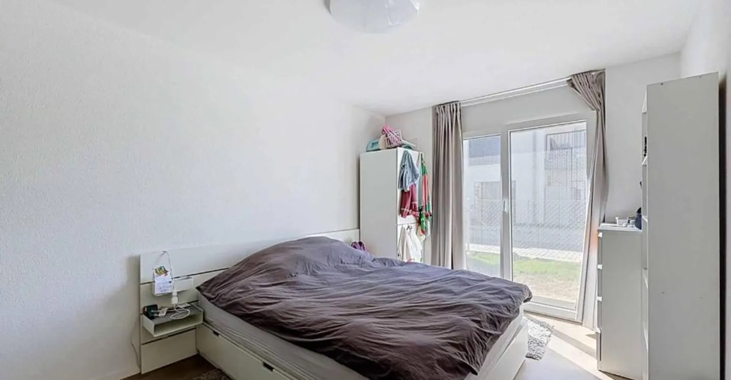 Appartamento con 2 camere da letto con giardino privato e terrazza - Foto 4 di 12