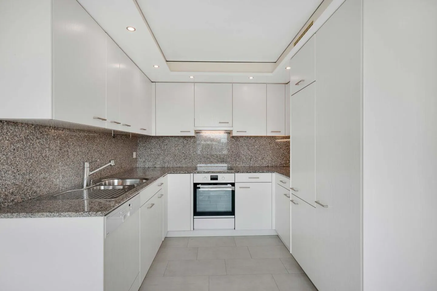 4.5-room apartment - Photo 3 of 11