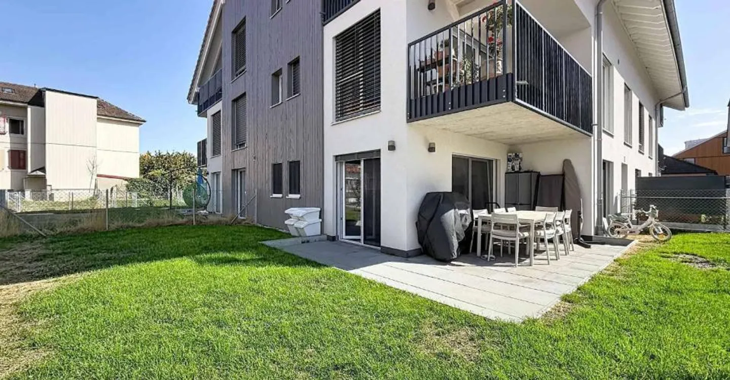 Appartamento con 2 camere da letto con giardino privato e terrazza - Foto 7 di 12