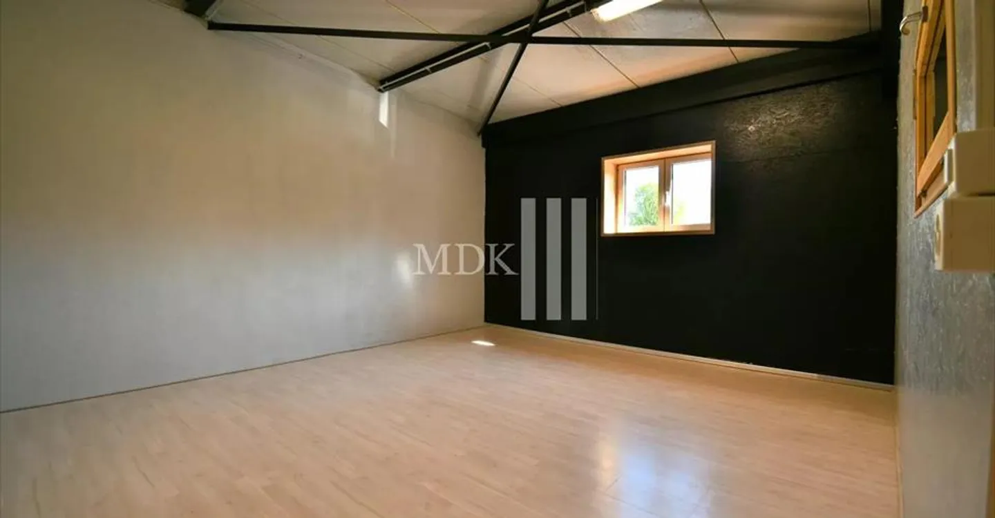 Edificio ad uso misto in affitto - Foto 4 di 5