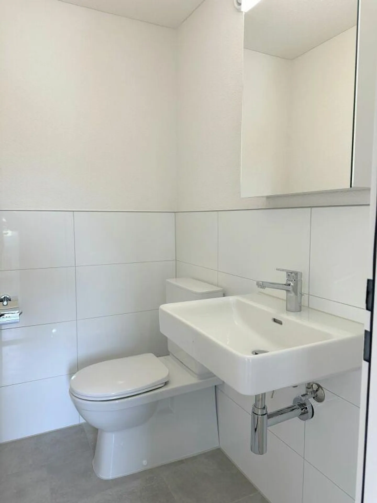 Appartamento ristrutturato di 4,5 locali con area salotto - Foto 4 di 14