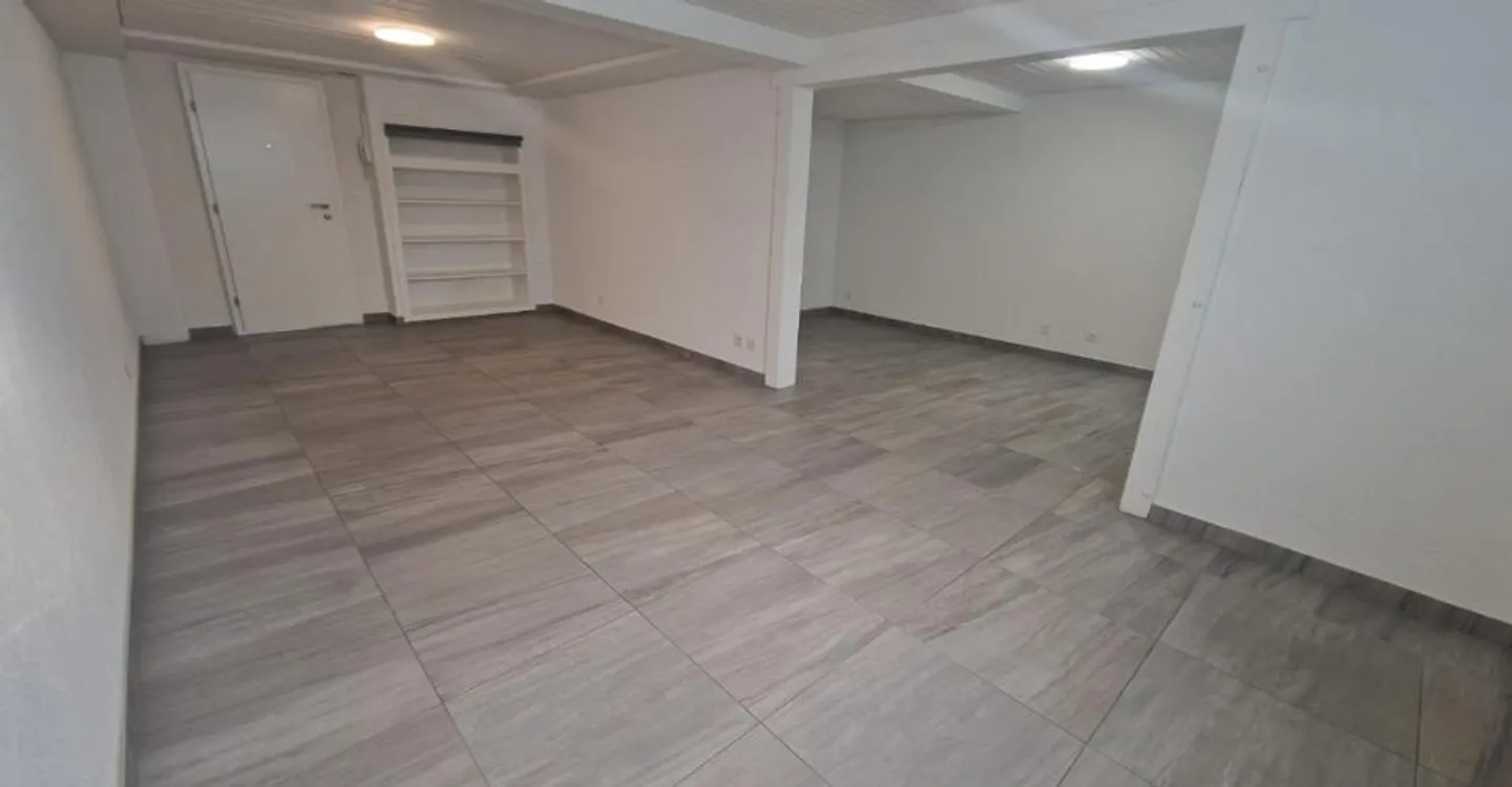 Office Space with Parking - Photo 5 of 9