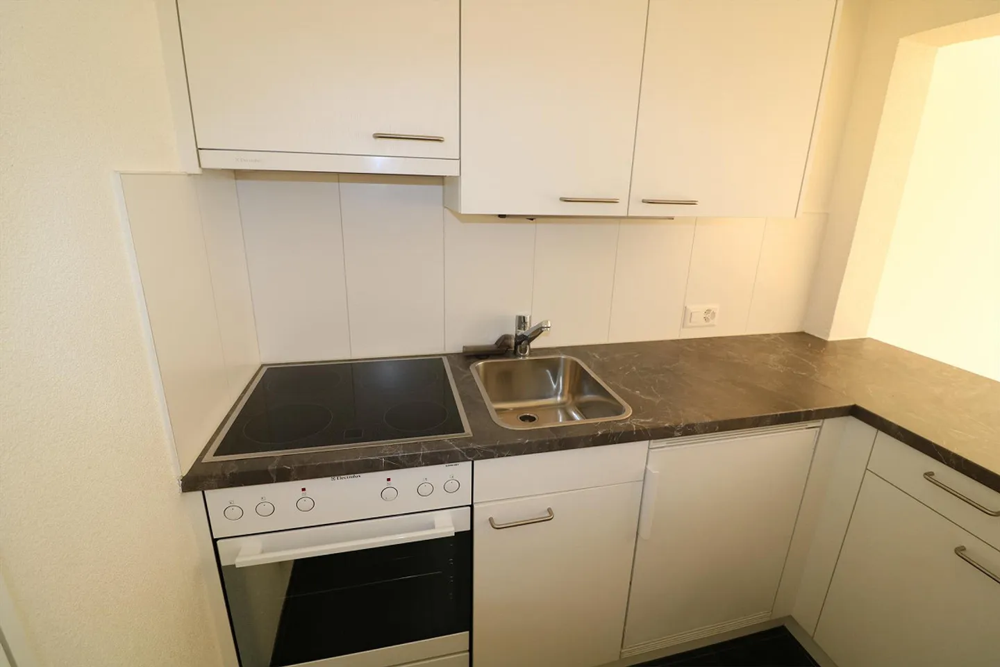 Komplett saniert mit Balkon - Foto 3 von 7