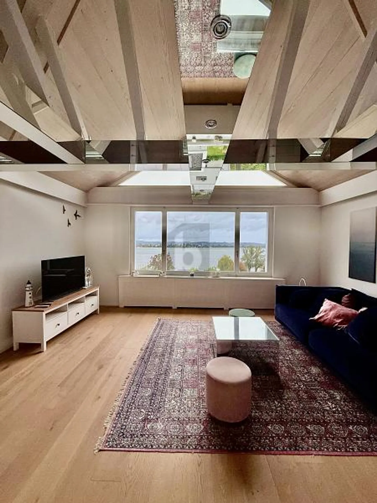 Furnished apartment for rent - Photo 1 of 6