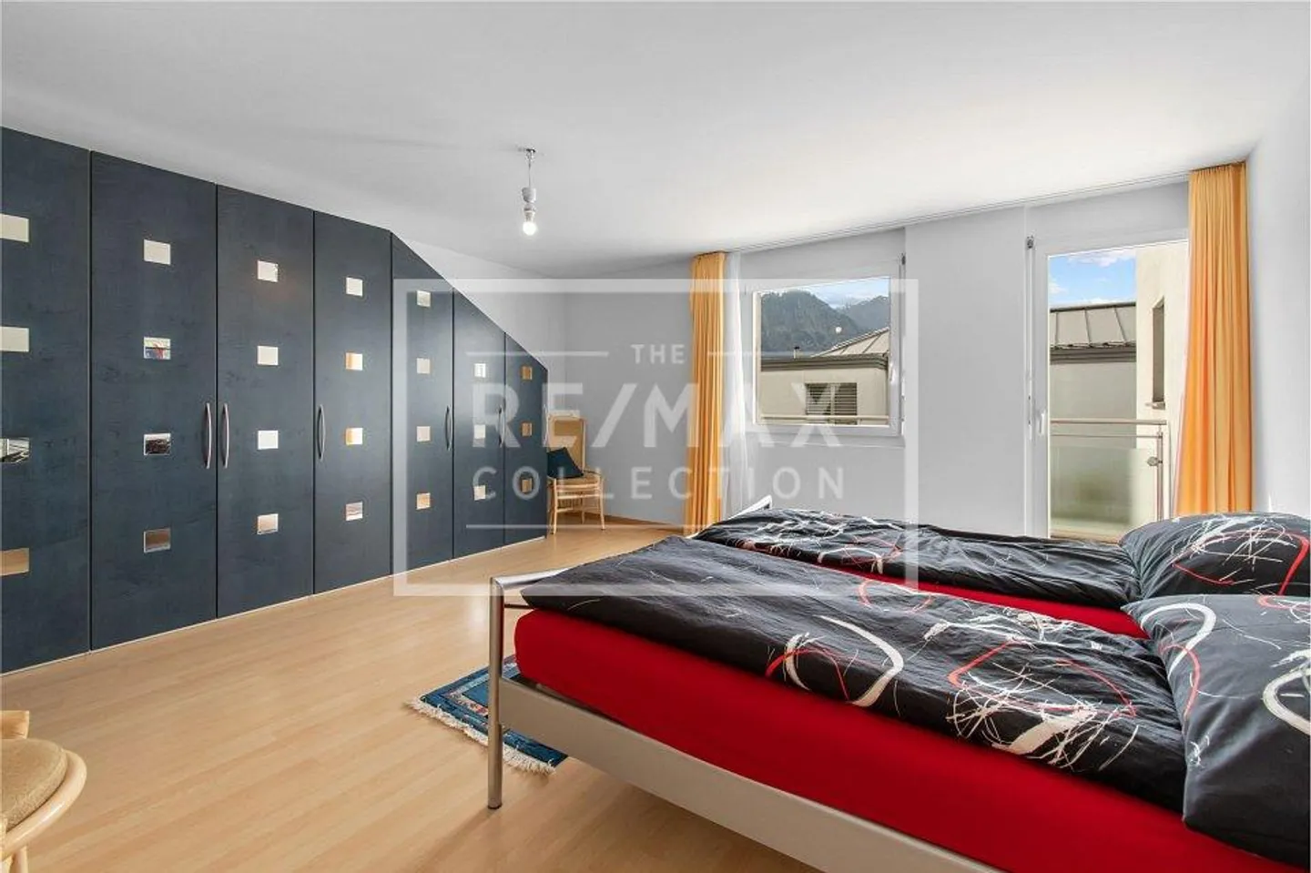 Elegante 4 1/2 Zimmer-Wohnung im Herzen von Malans -  Mit privater Sauna und zwei  Balkone - Foto 9 von 13