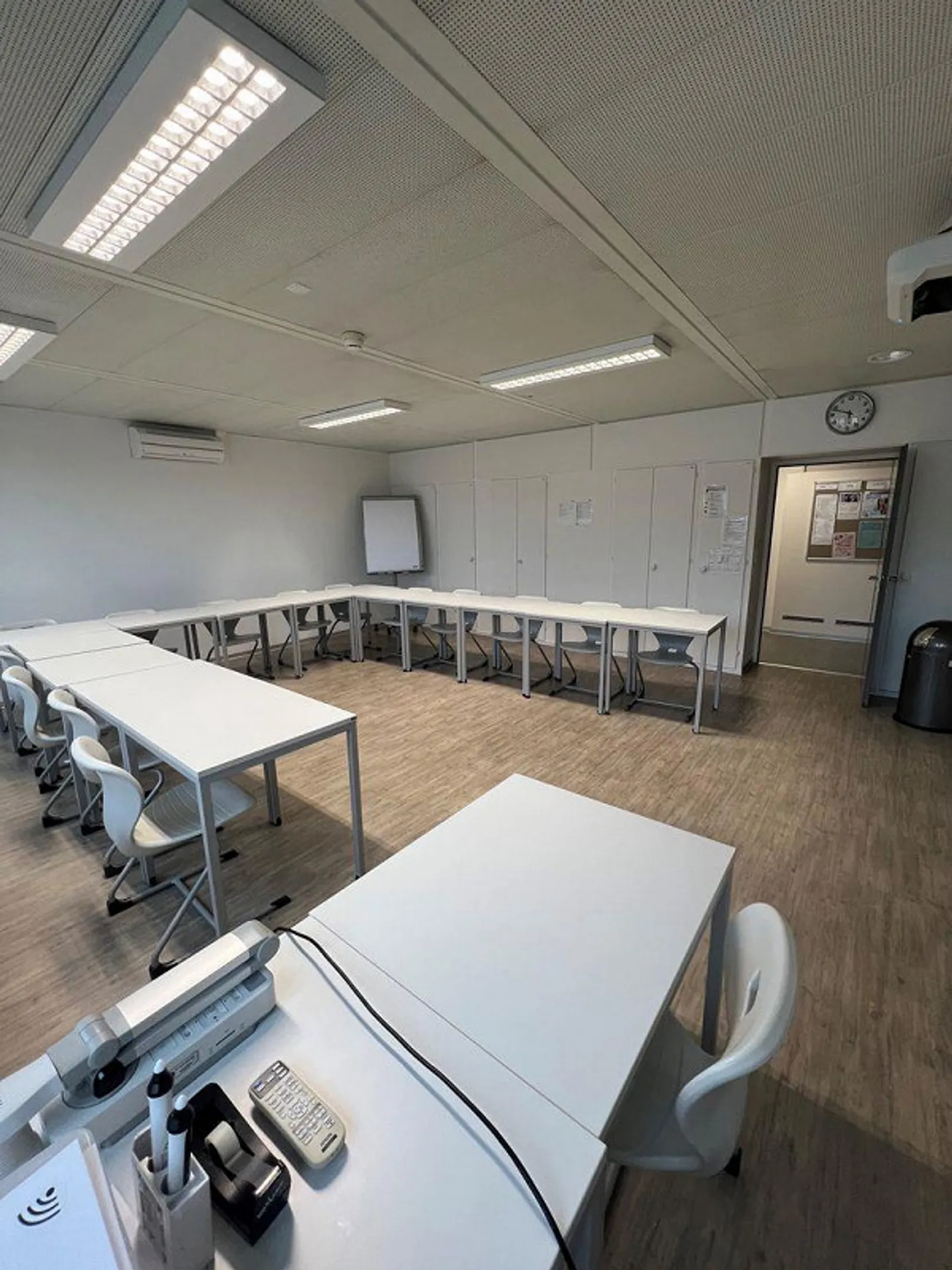 Bureau et espace commercial au cœur de Thun - Photo 9 sur 9