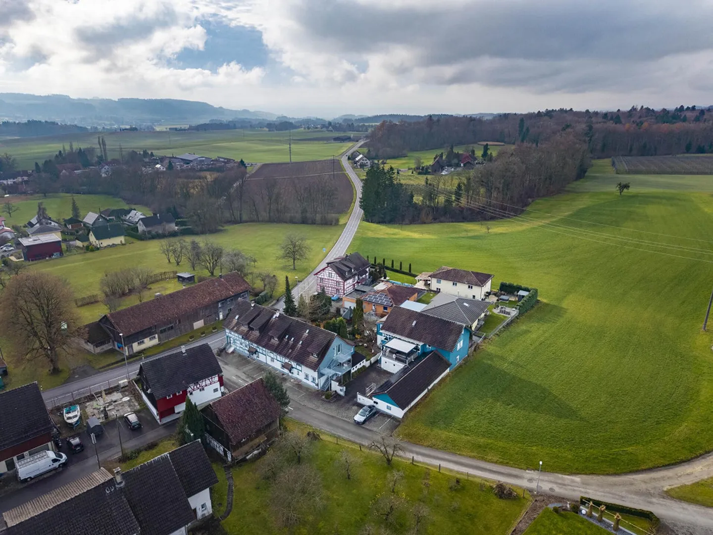 Appartement en duplex spacieux avec vue panoramique et équipements modernes - Photo 2 sur 7