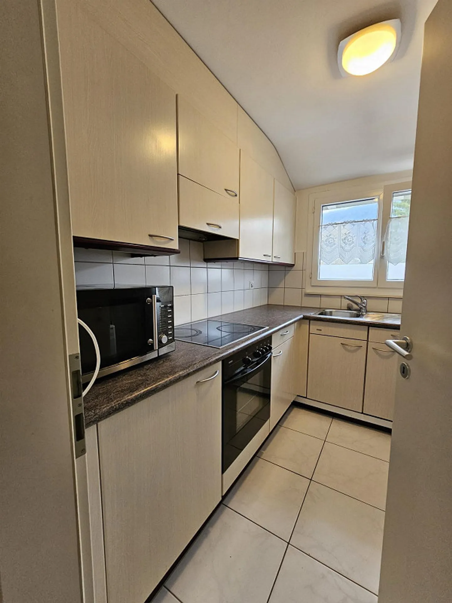 Charmante Dachwohnung in Grenchen - Foto 4 von 4