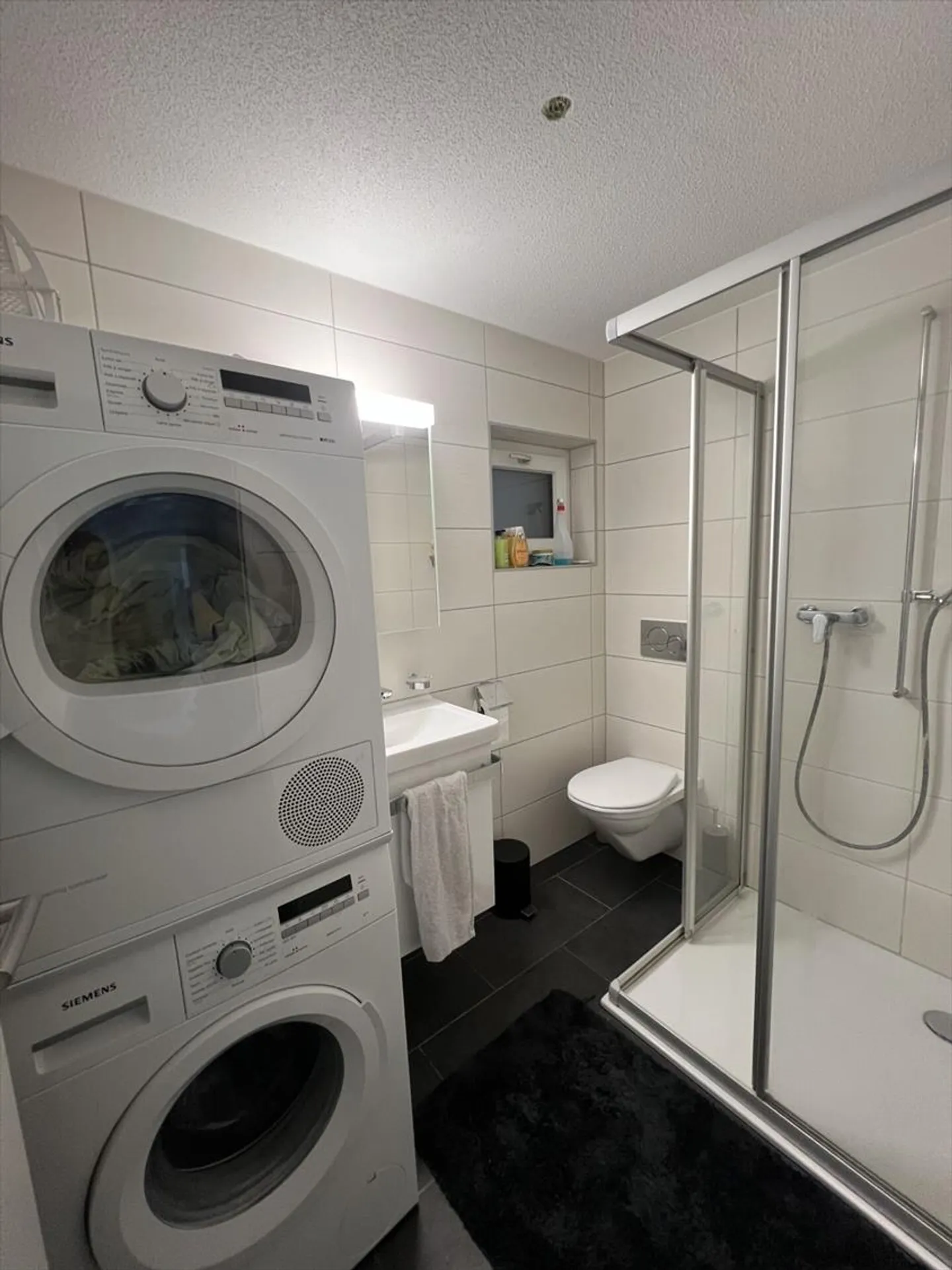 Tavannes, magnifique appartement de 3.5 pièces au rez-de-chaussée avec terrasse - Photo 5 sur 7