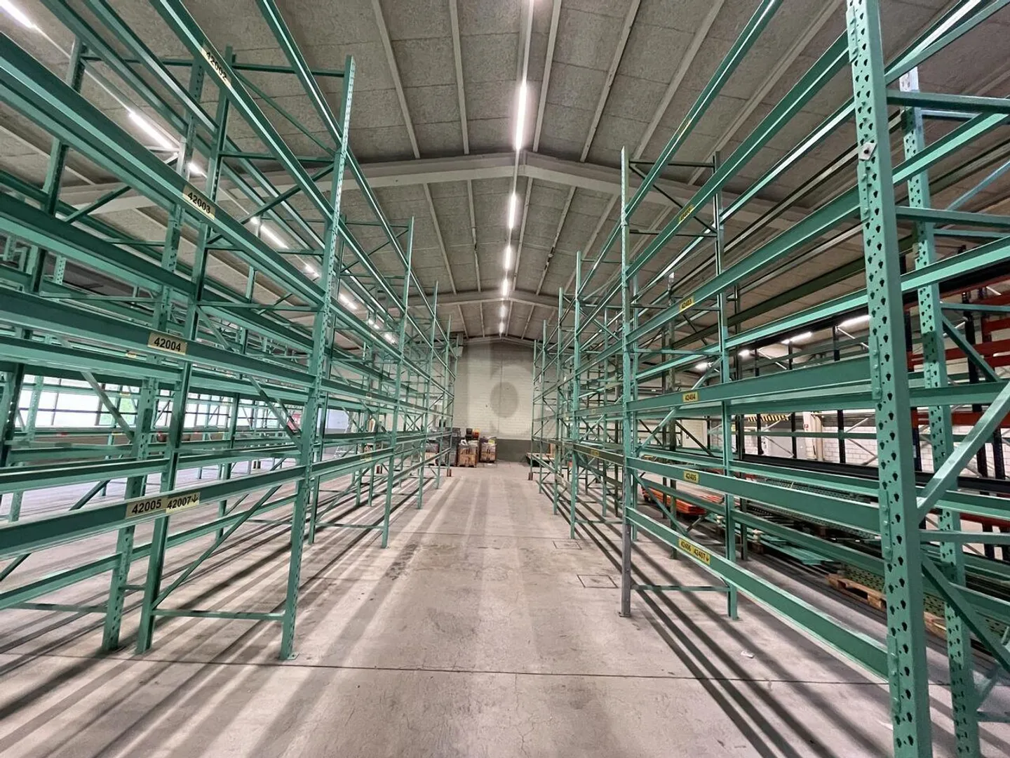 MAGAZZINO SPAZIOSO IDEALE PER LA TUA ATTIVITÀ - Foto 4 di 6