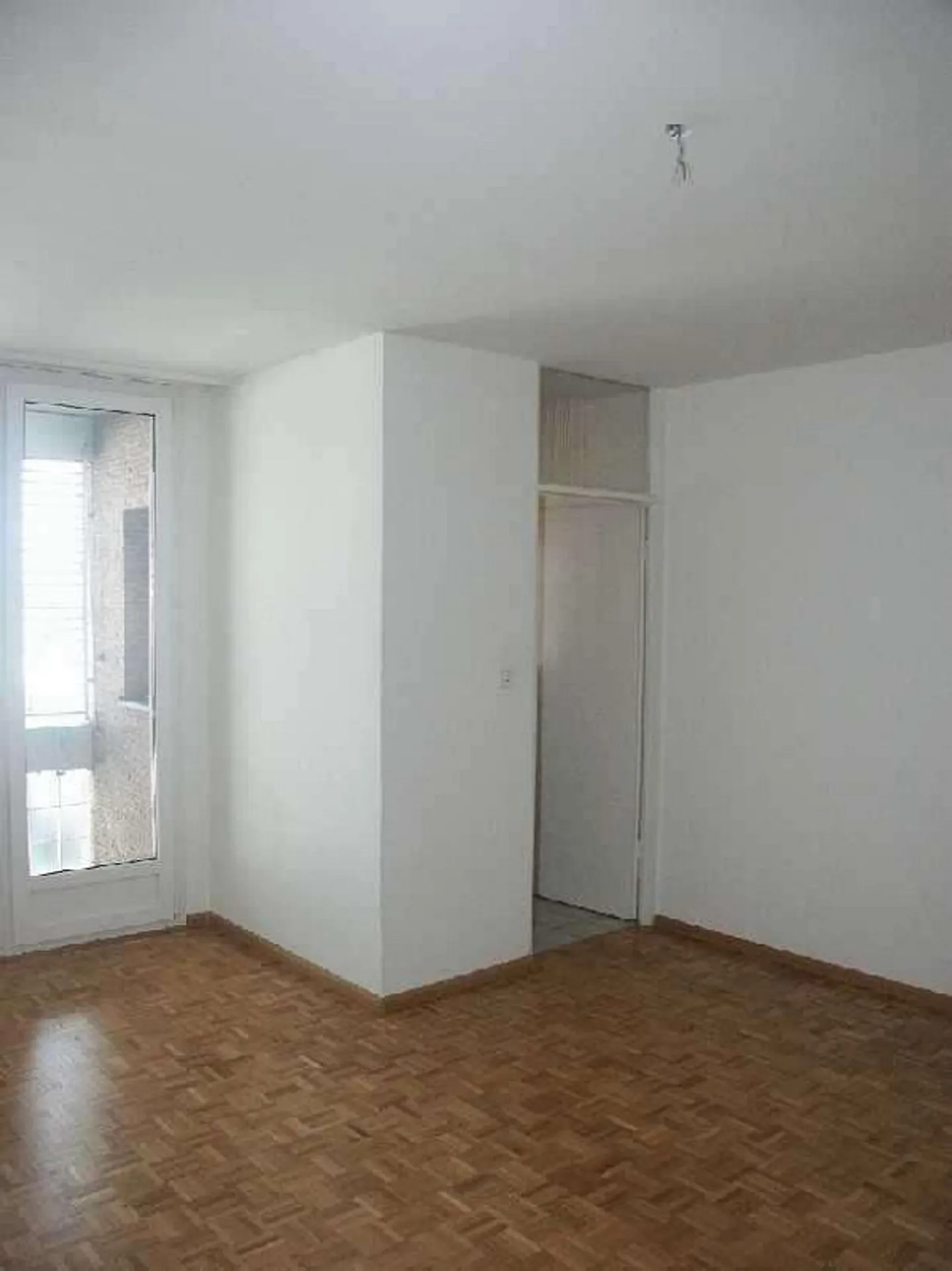 Charmante Wohnung mit Balkon - Foto 6 von 6