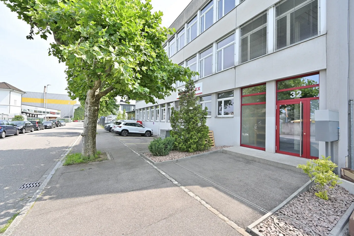 Spazio ufficio/commerciale in posizione privilegiata - Foto 1 di 2