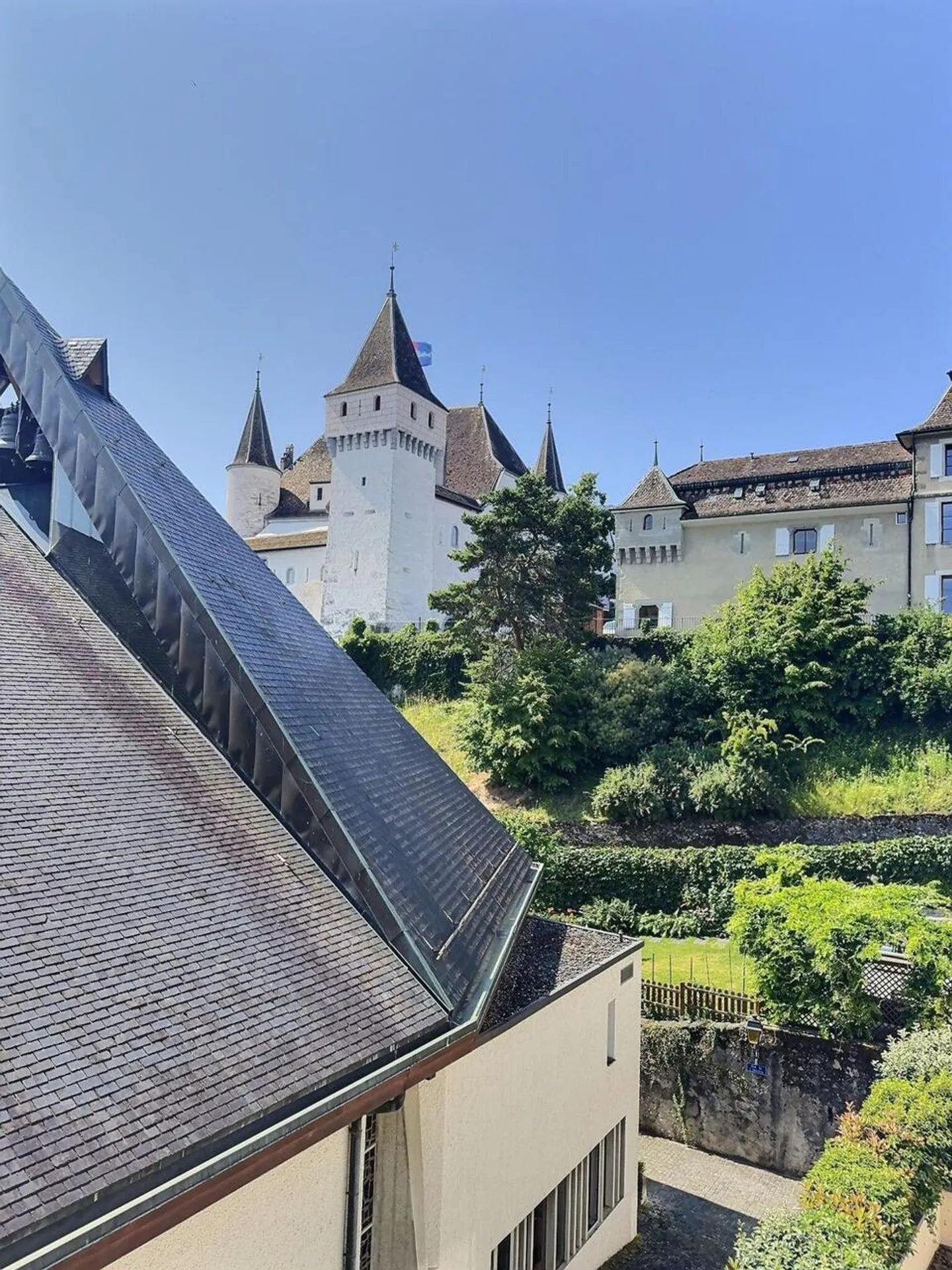 Un vero gioiello nel cuore di Nyon in un contratto di vitalizio semi-occupato senza affitto! Una parte dell'appartamento disponibile immediatamente! - Foto 13 di 13