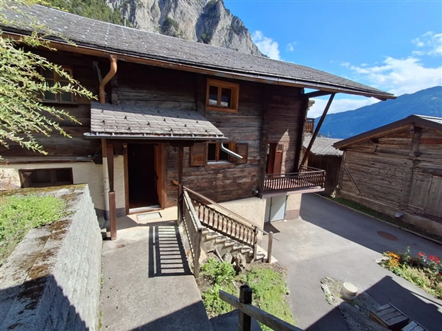 Excluded Coloring - Photo 3 of 20