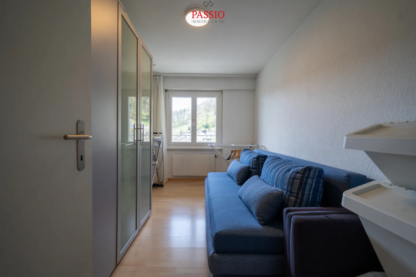 Spacious 6.5-room apartment with panoramic views and two balconies - Photo 22 of 26