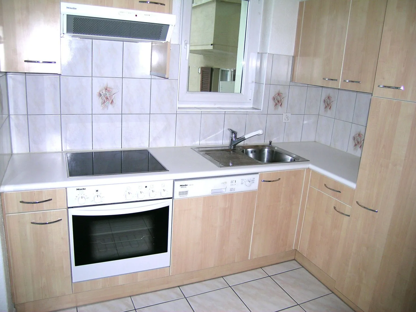 Appartement Charmant avec Balcons - Photo 7 sur 7