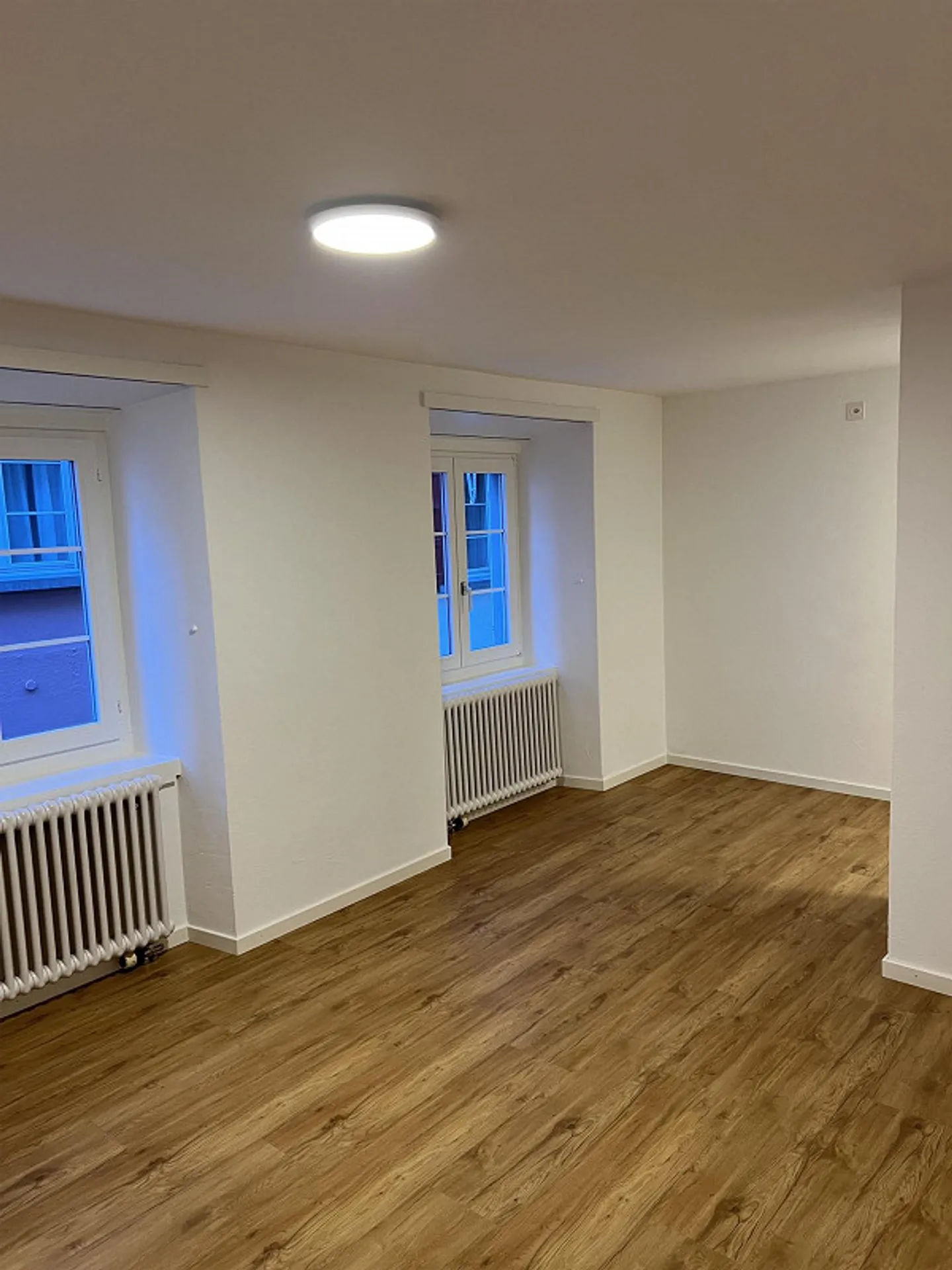 2-room apartment - Photo 1 of 15