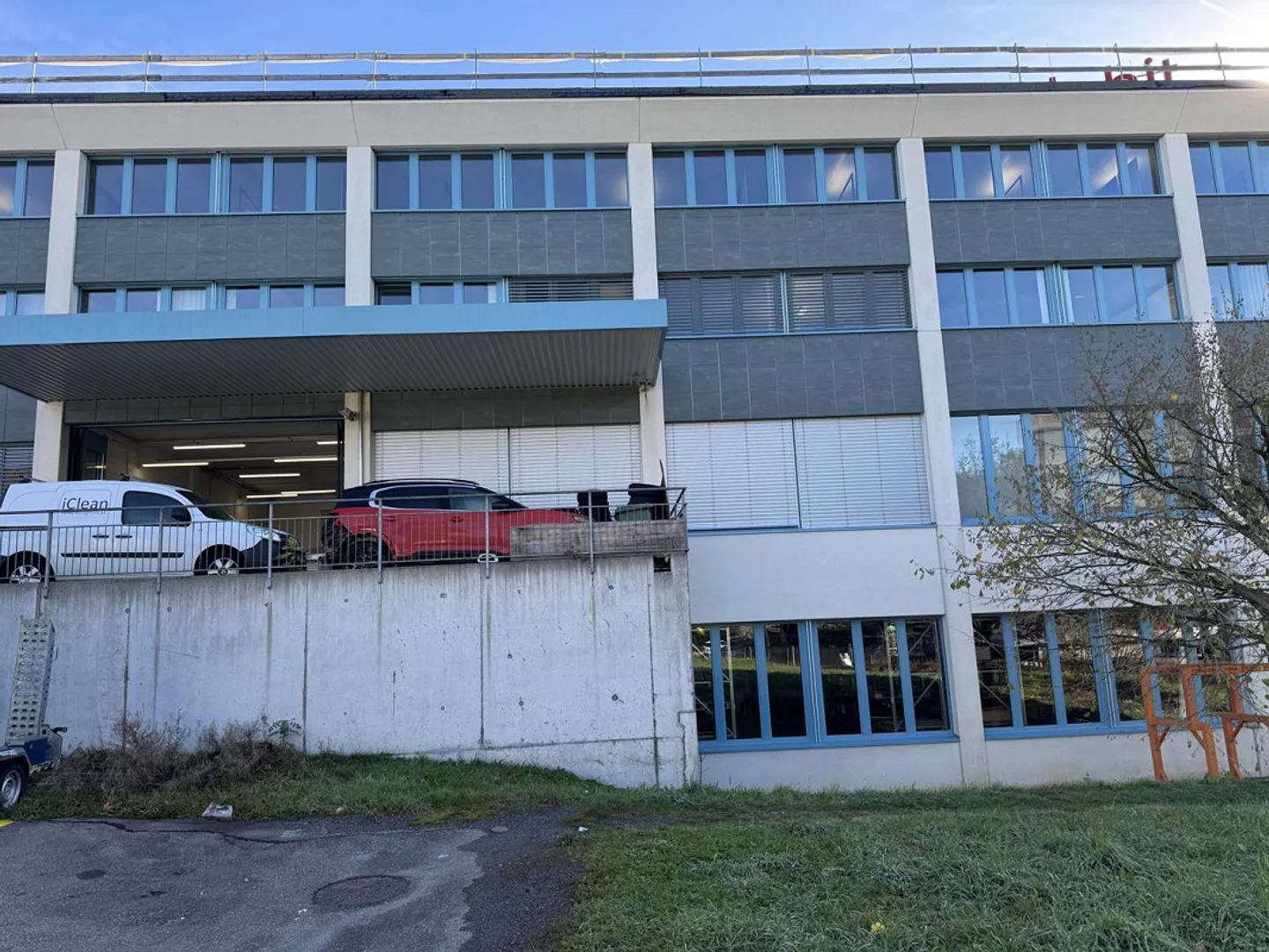 Gewerbeflaeche mit bestehendem Mieter - Foto 3 von 14