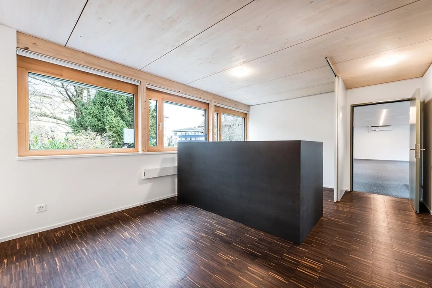 Schöne Büroflächen in Gehdistanz zum Bahnhof Gossau sucht Sie! - Foto 1 von 11