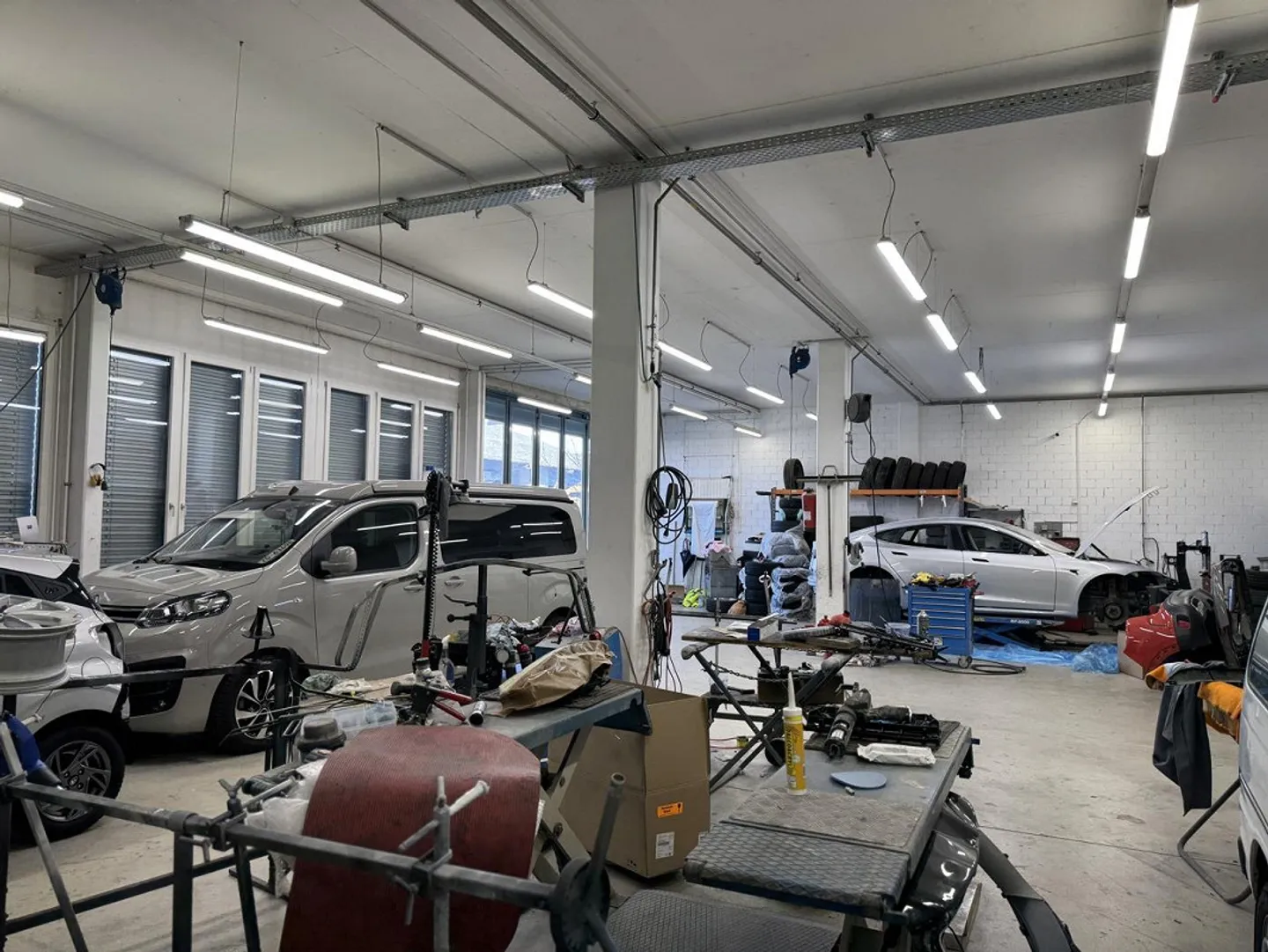 Gewerbeflaeche mit bestehendem Mieter - Foto 7 von 14