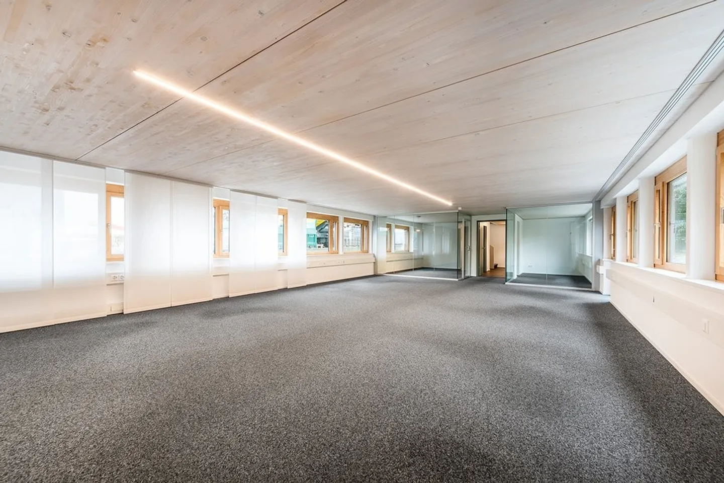 Schöne Büroflächen in Gehdistanz zum Bahnhof Gossau sucht Sie! - Foto 9 von 11