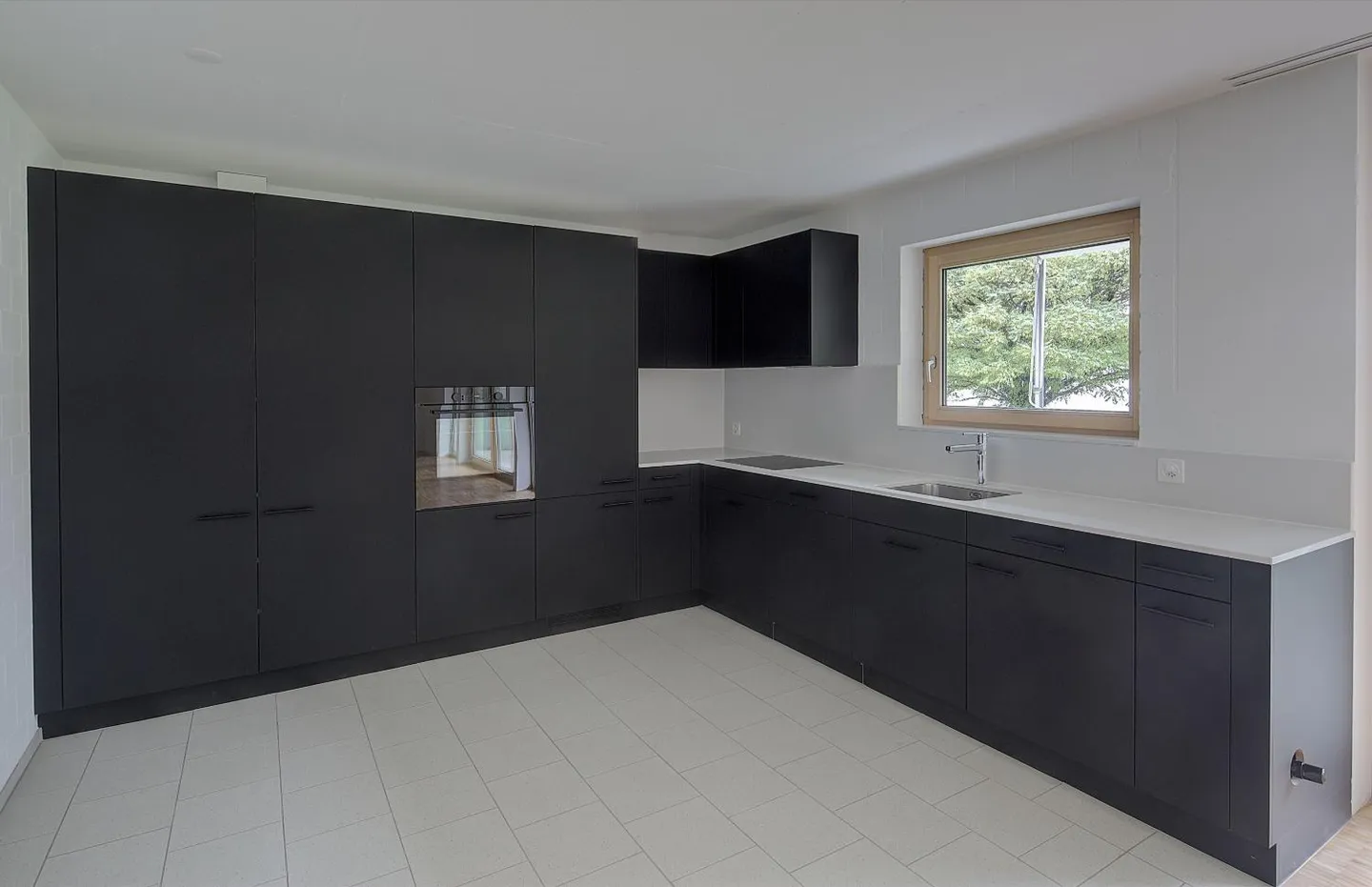 Moderne Wohnung mit Balkon - Foto 5 von 8