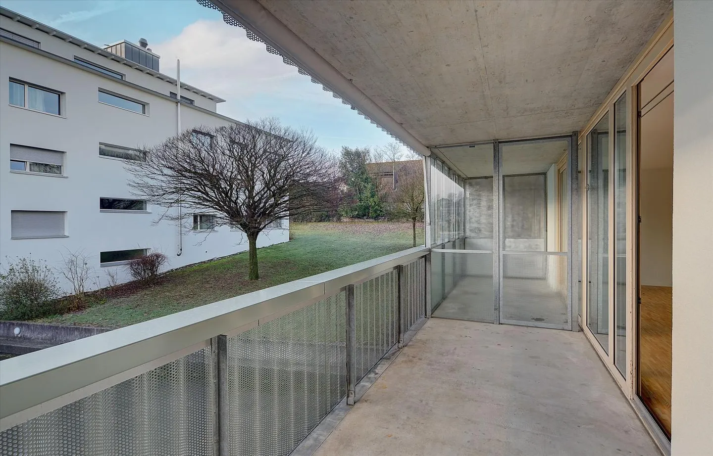 Moderne Wohnung mit Balkon - Foto 7 von 8