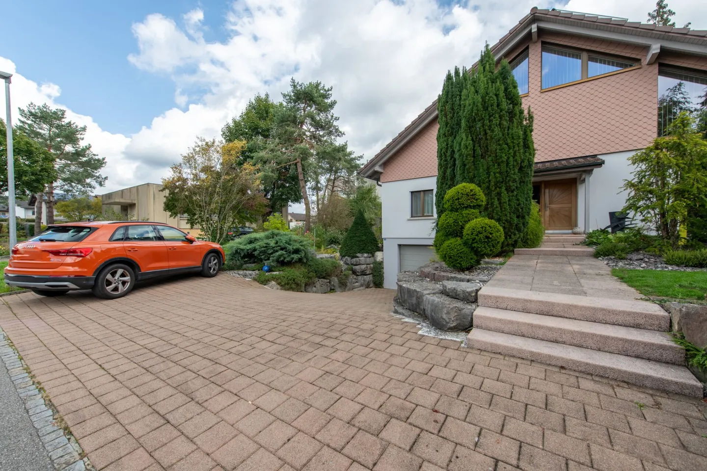 Single-family house in natural idyll: gallery floor & garden paradise for well-being - Photo 23 of 26