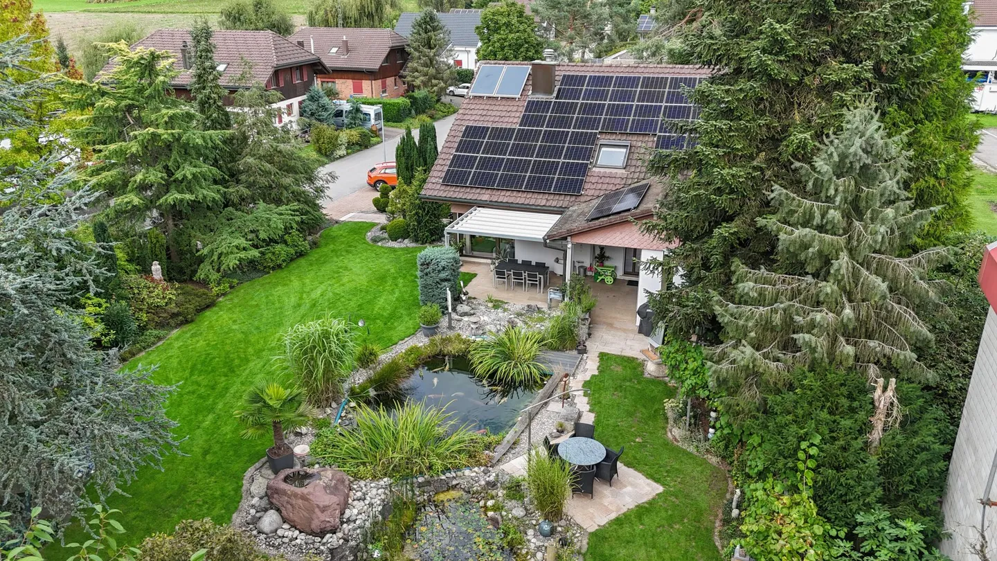Single-family house in natural idyll: gallery floor & garden paradise for well-being - Photo 25 of 26