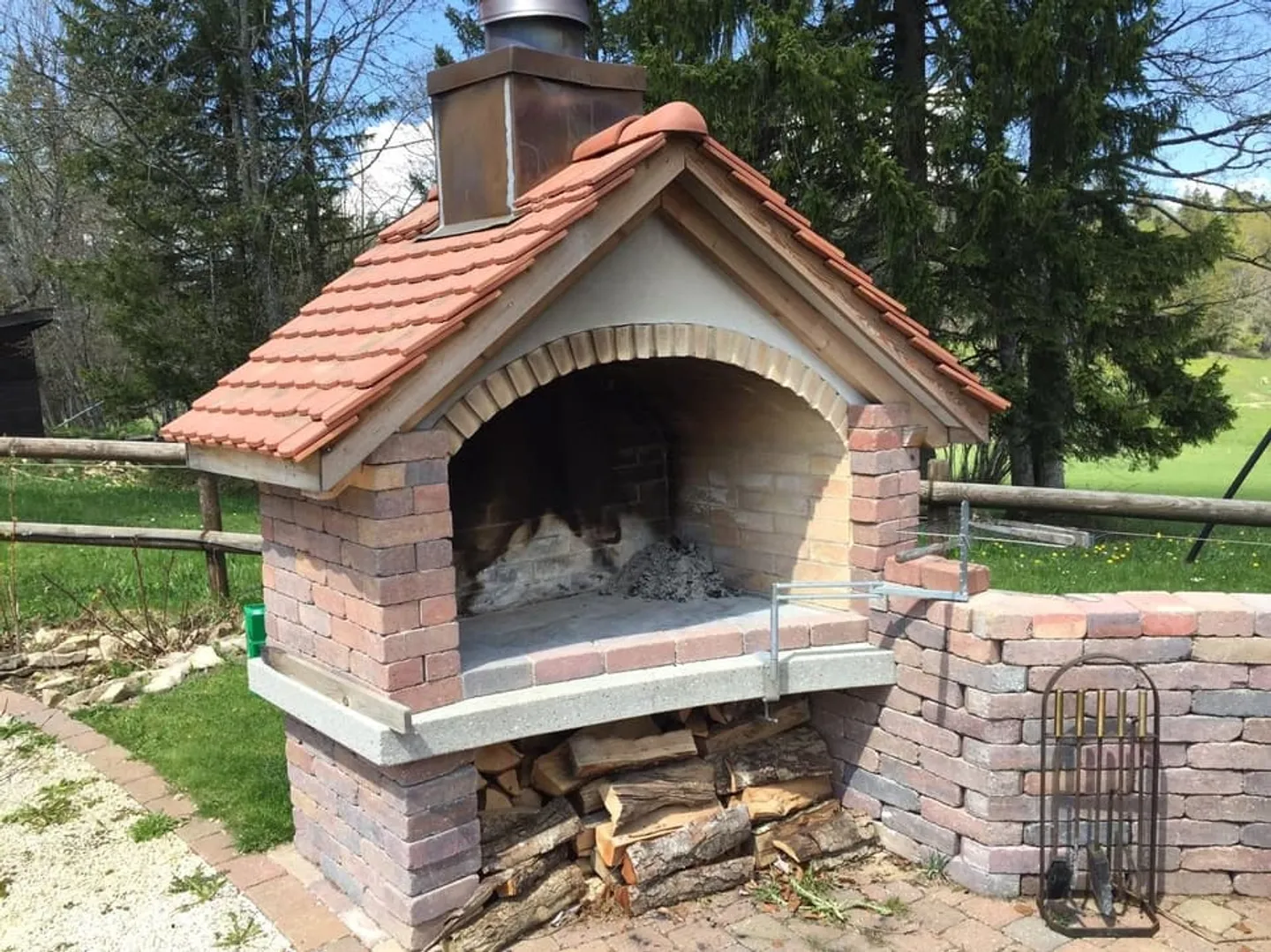 Wunderschönes Einfamilienhaus mit 7 Zimmern in Montagne de Moutier (1130m) - Foto 12 von 13
