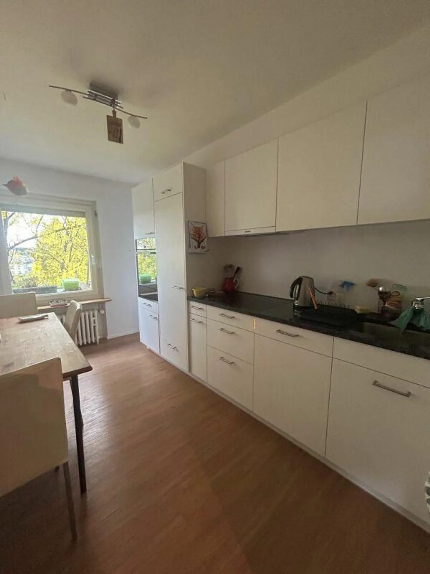 Temporary 3.0 room apartment seeks new tenant! - Photo 2 of 7