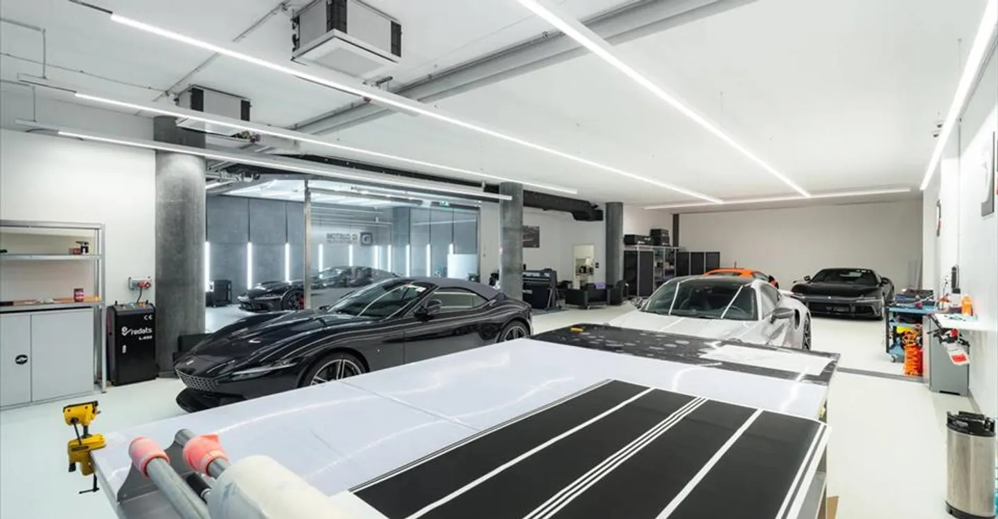 Edificio ad uso misto in affitto - Foto 7 di 12