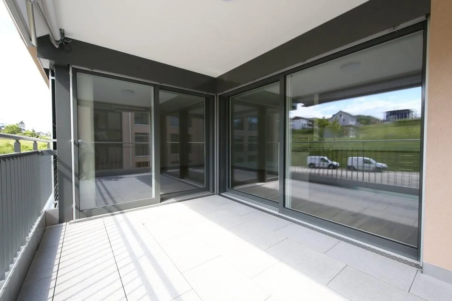 Appartamento moderno con lavanderia privata - Foto 8 di 9