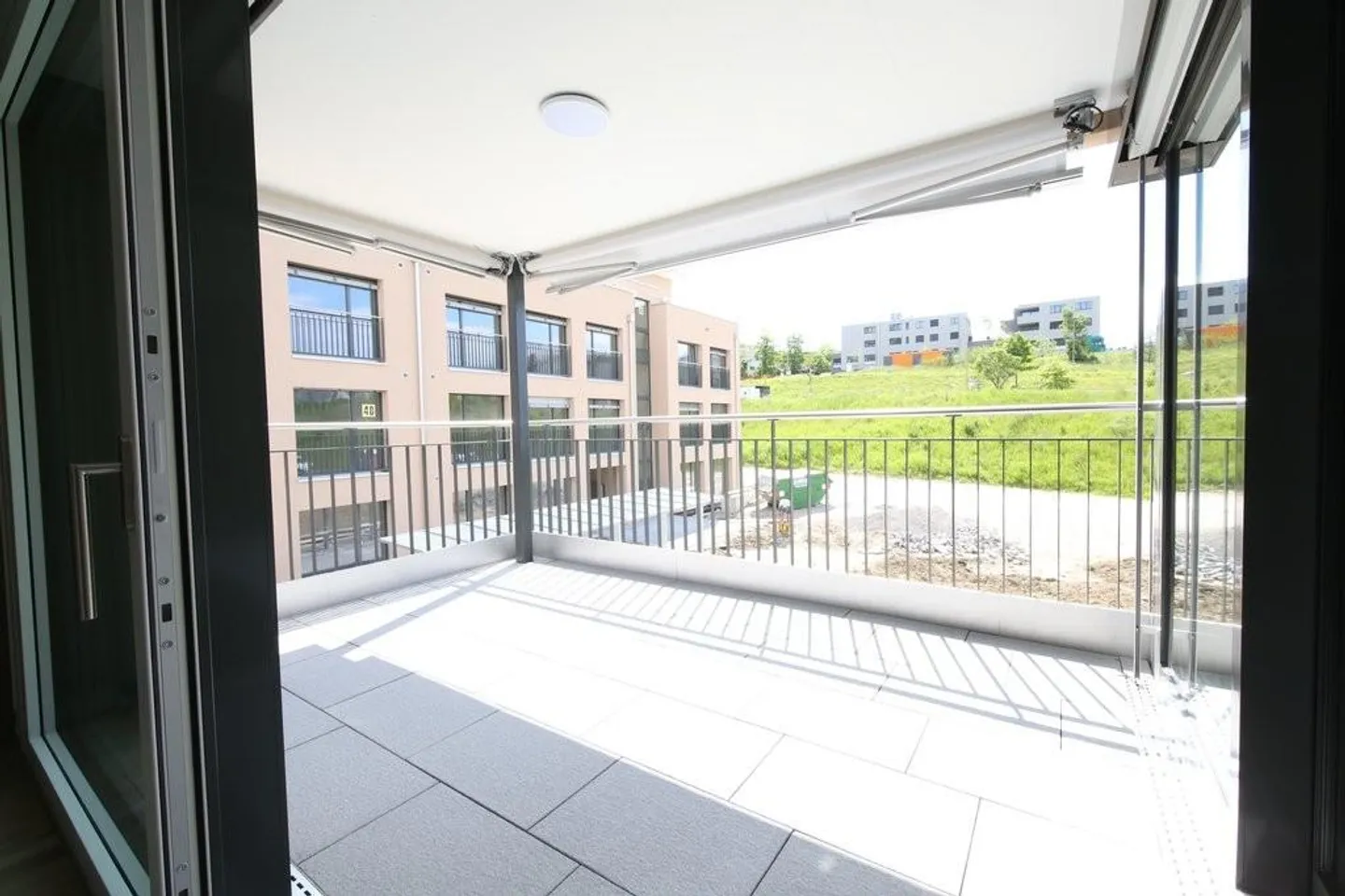 Appartamento moderno con lavanderia privata - Foto 9 di 9