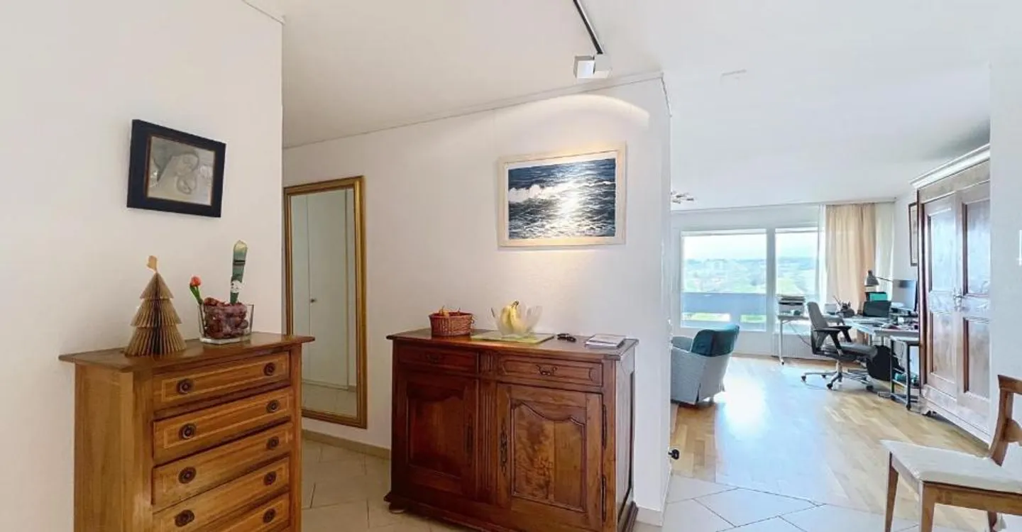 5,5 Zimmer | Atemberaubende Aussicht - Foto 2 von 6