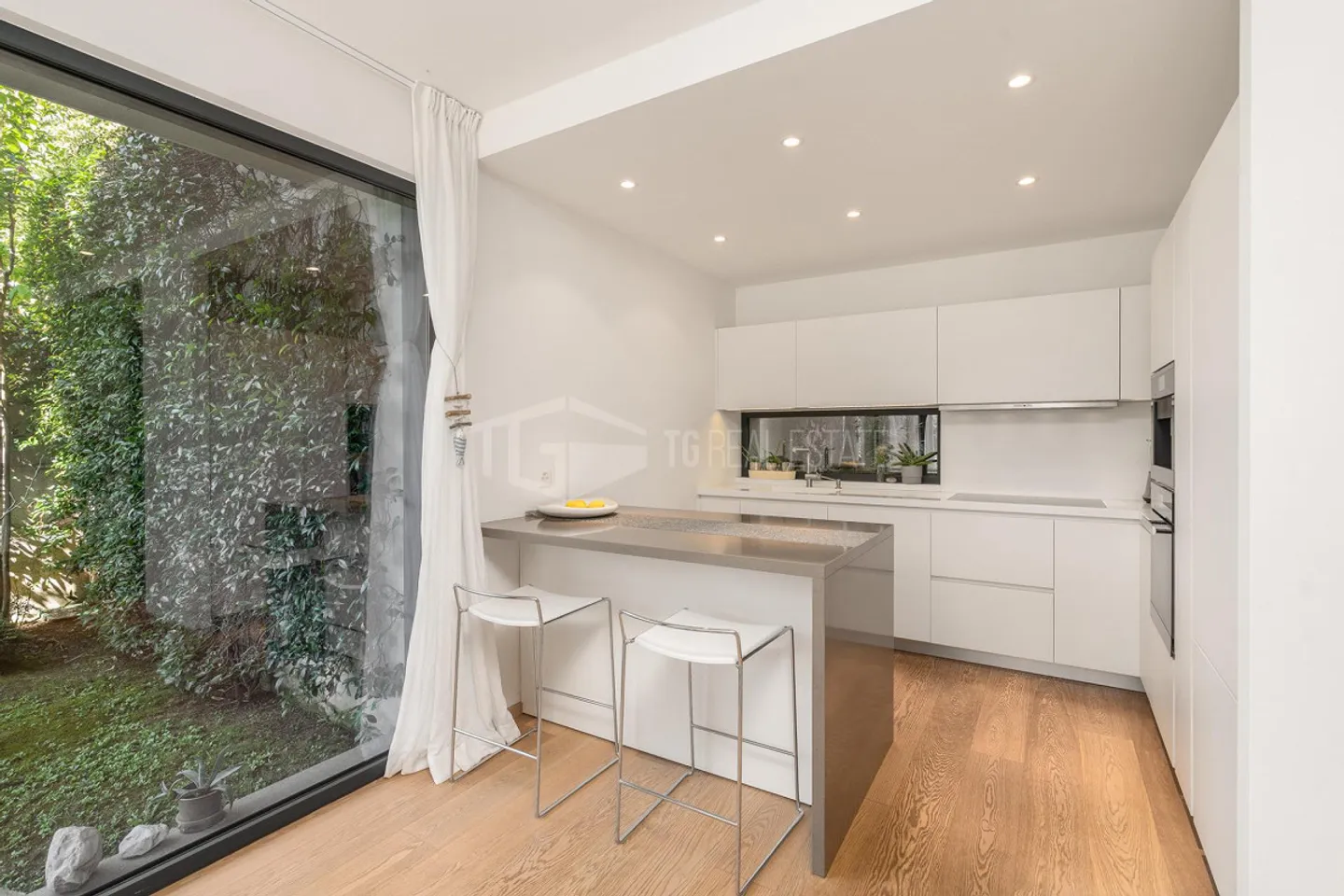 Appartement exclusif de 3,5 pièces avec vue sur le lac à Morcote à vendre - Photo 10 sur 13