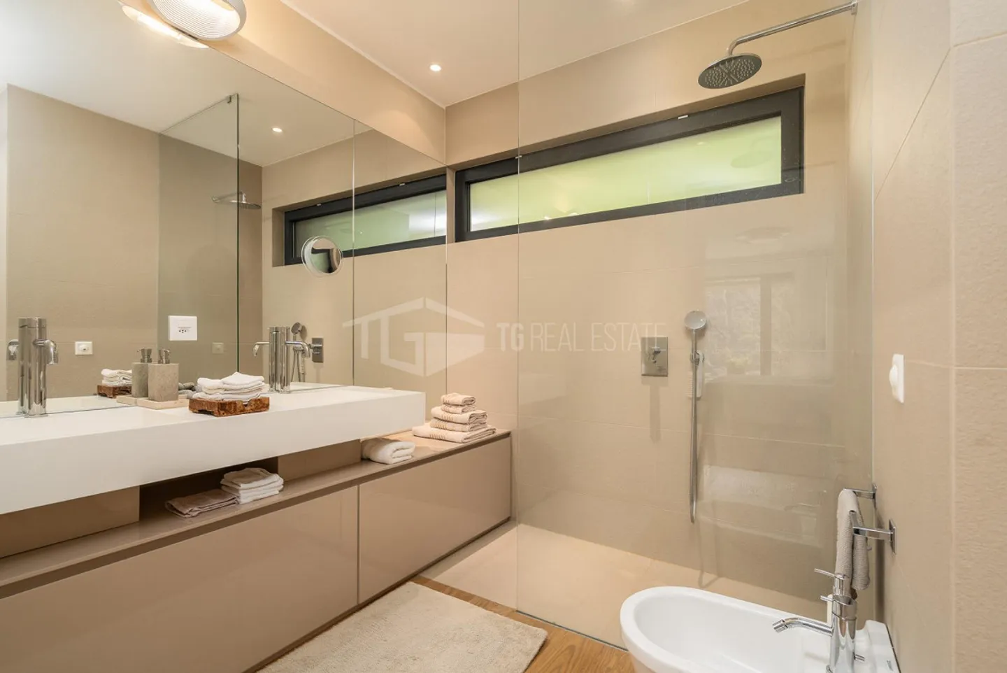 Appartement exclusif de 3,5 pièces avec vue sur le lac à Morcote à vendre - Photo 13 sur 13