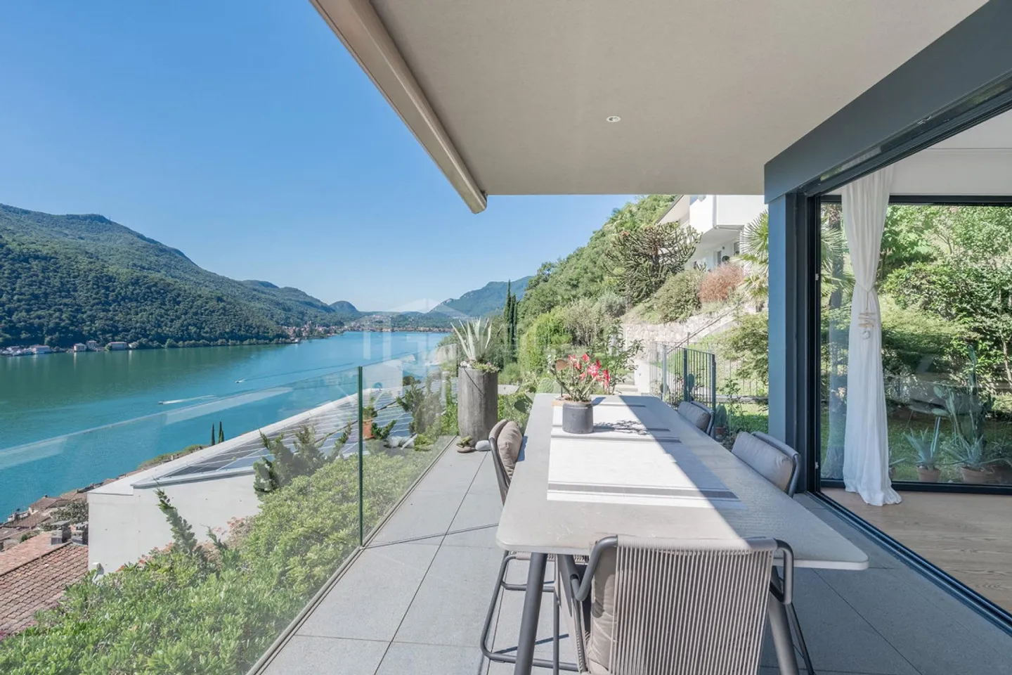 Appartement exclusif de 3,5 pièces avec vue sur le lac à Morcote à vendre - Photo 4 sur 13