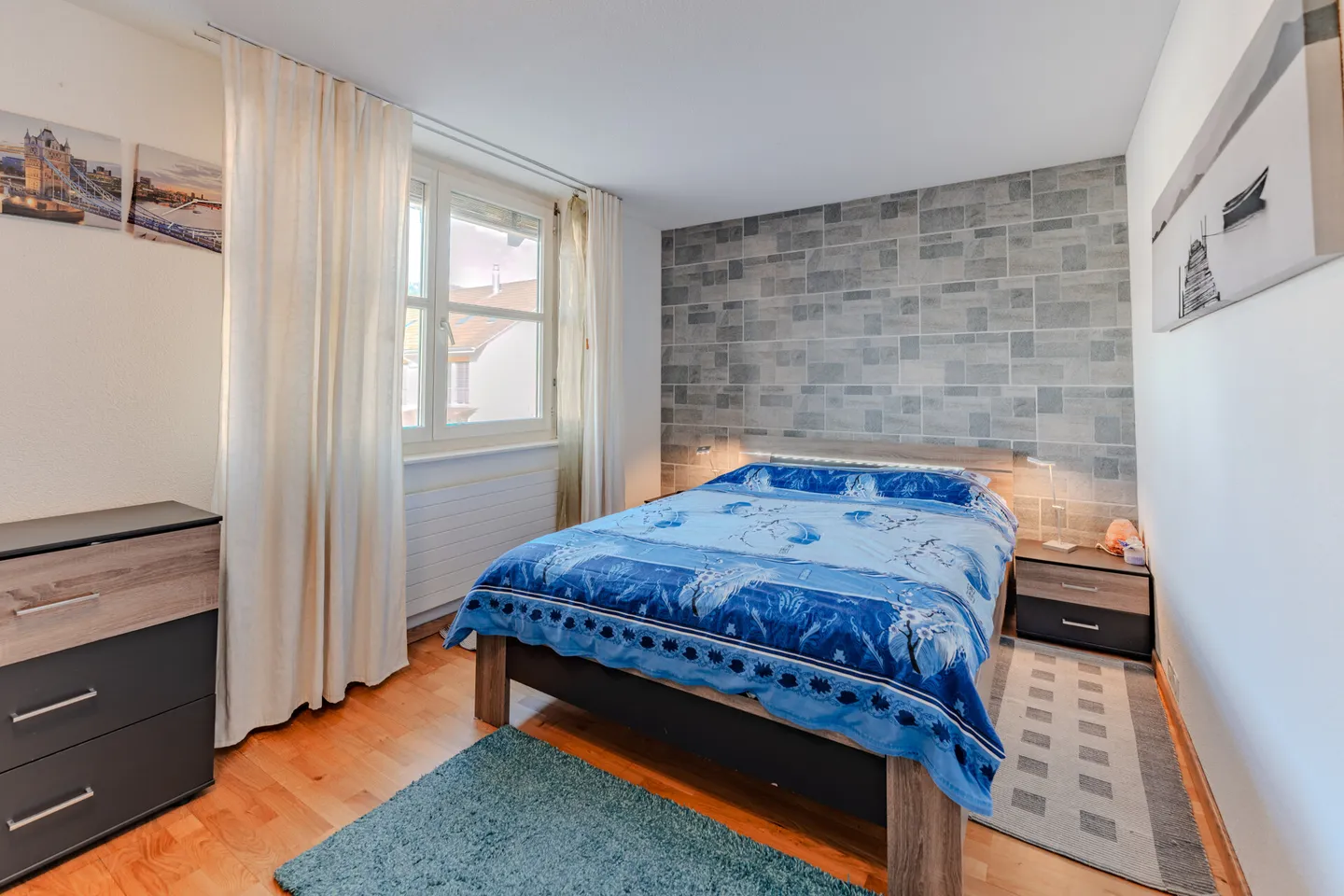 Incantevole casa angolare in un tranquillo quartiere residenziale - Foto 12 di 17