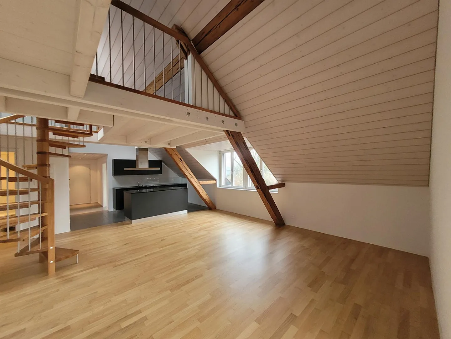 Charmante, helle Wohnung mit Galerie - Foto 4 von 20