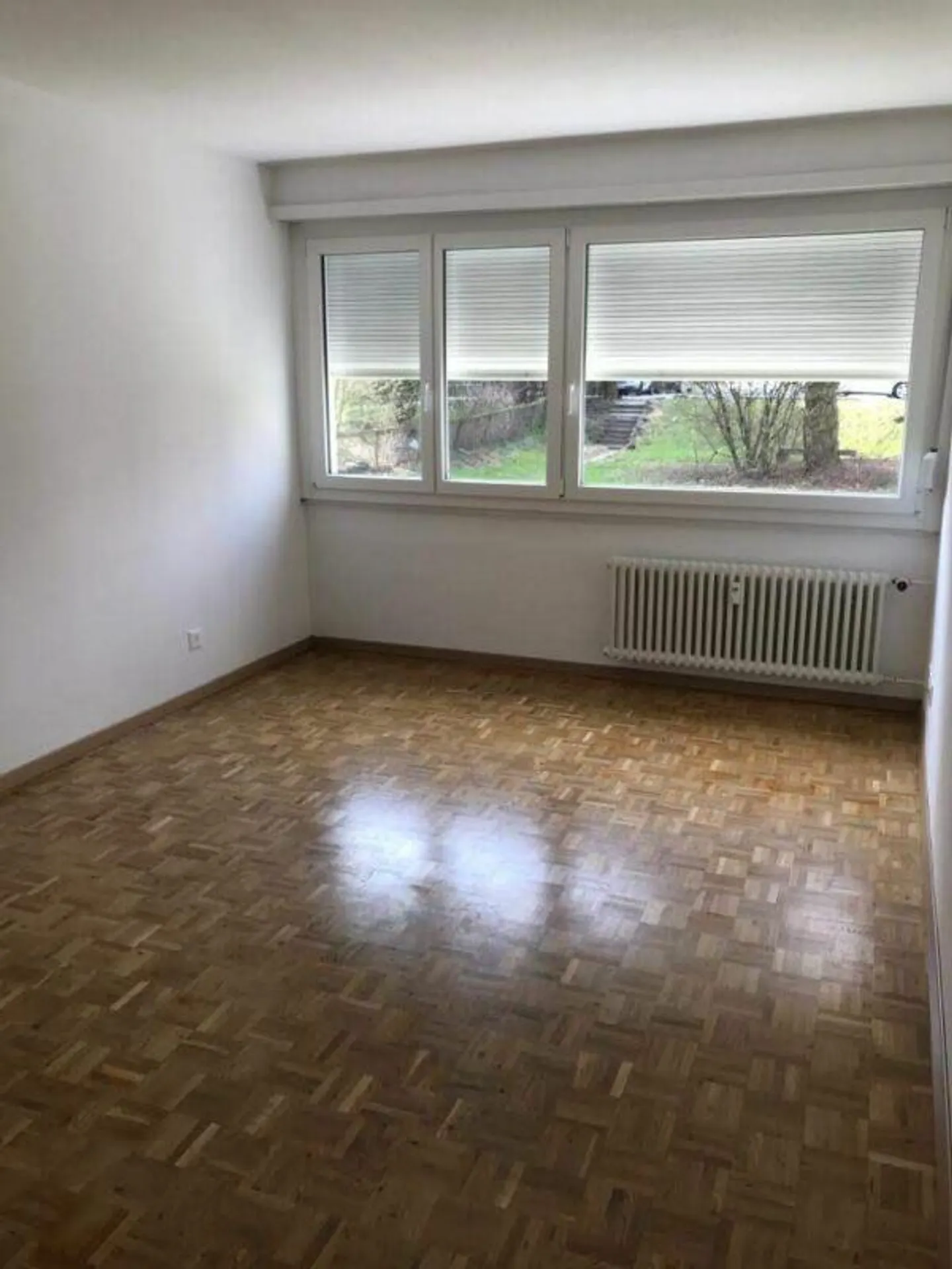 Appartamento 3.5 stanze in una zona residenziale tranquilla - Foto 3 di 12