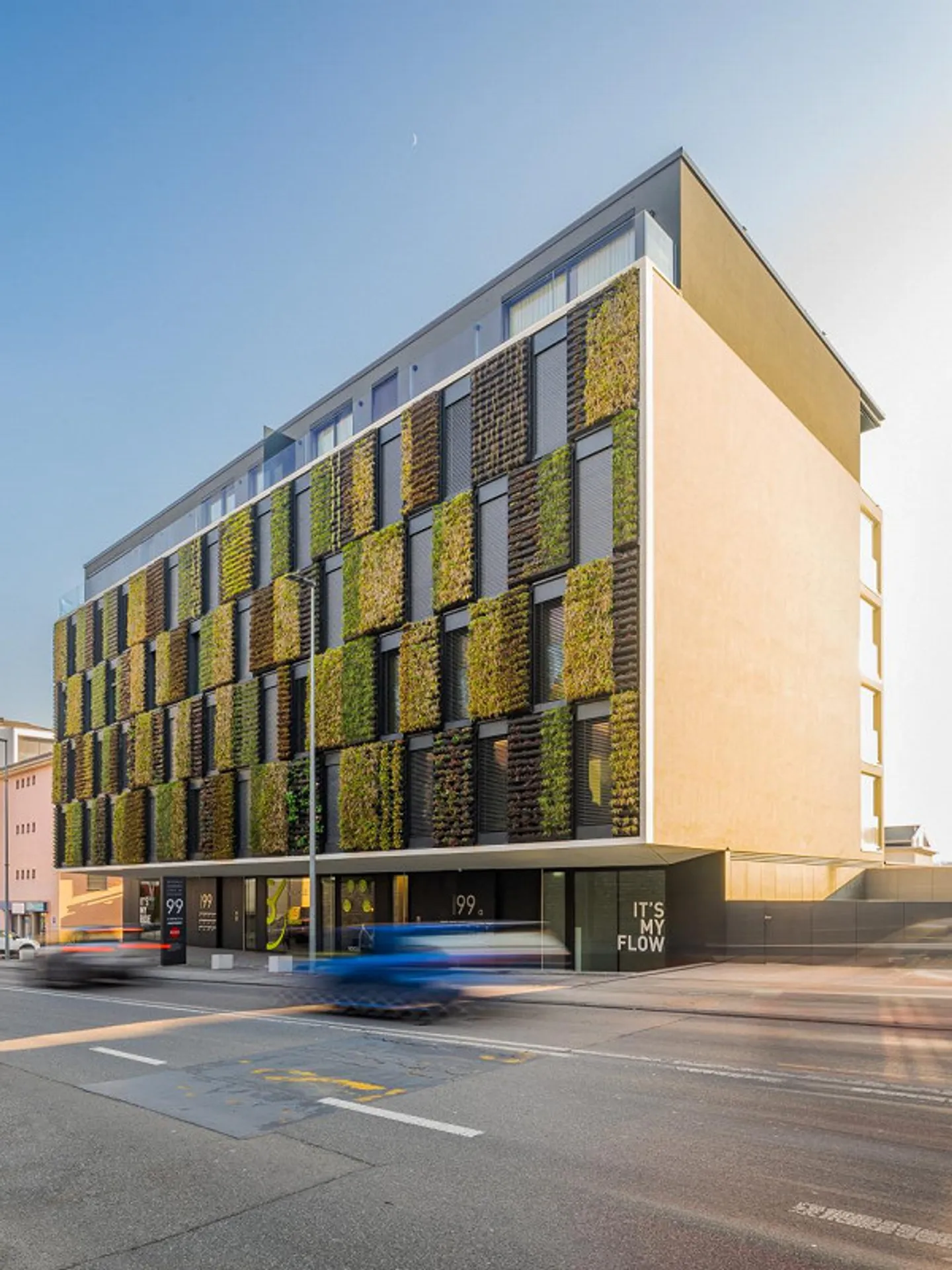 Modern 4.5-room apartment with open views - Photo 1 of 13